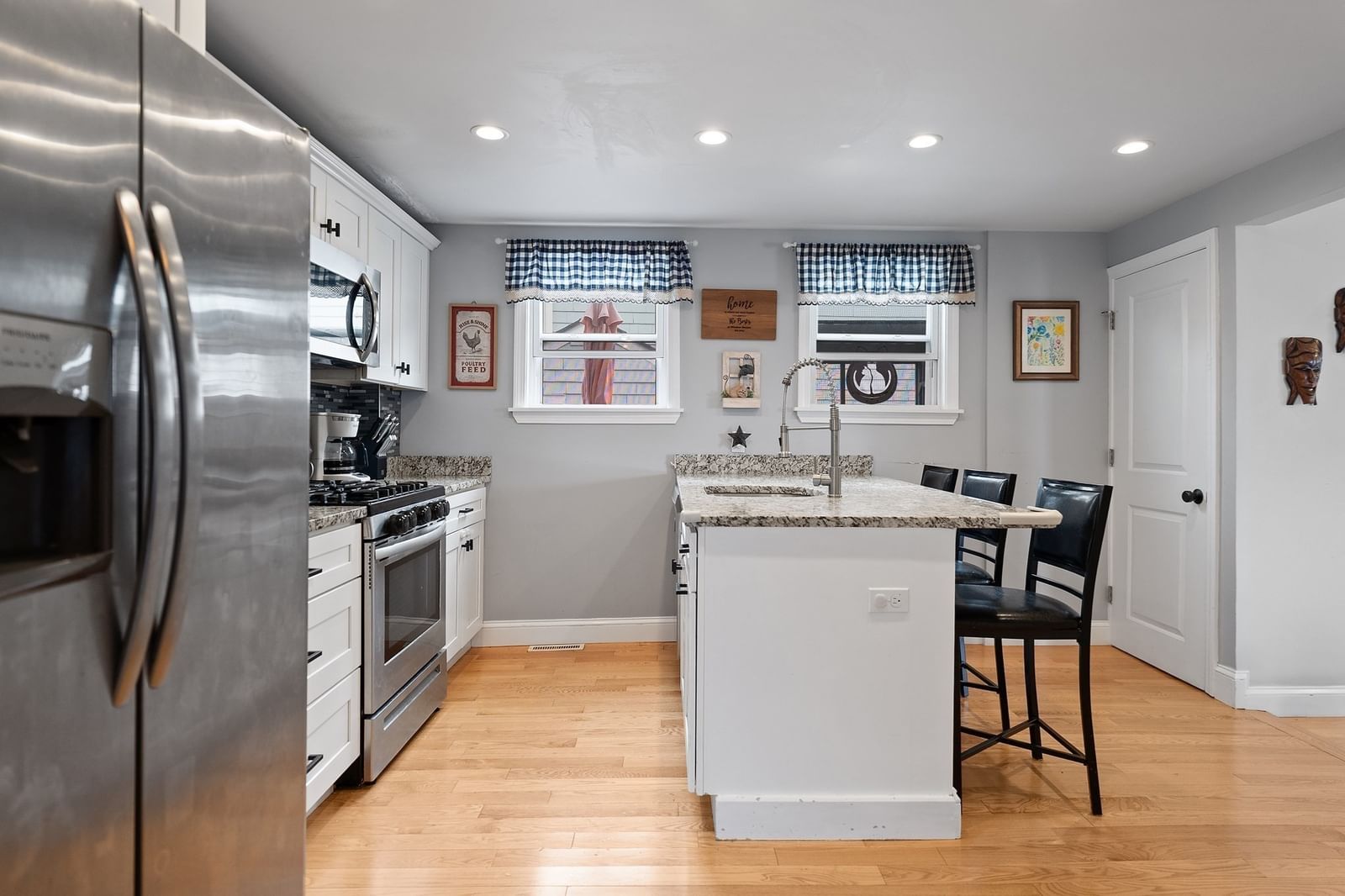 10 Windsor Ave Lynn — Photo 9 of 32