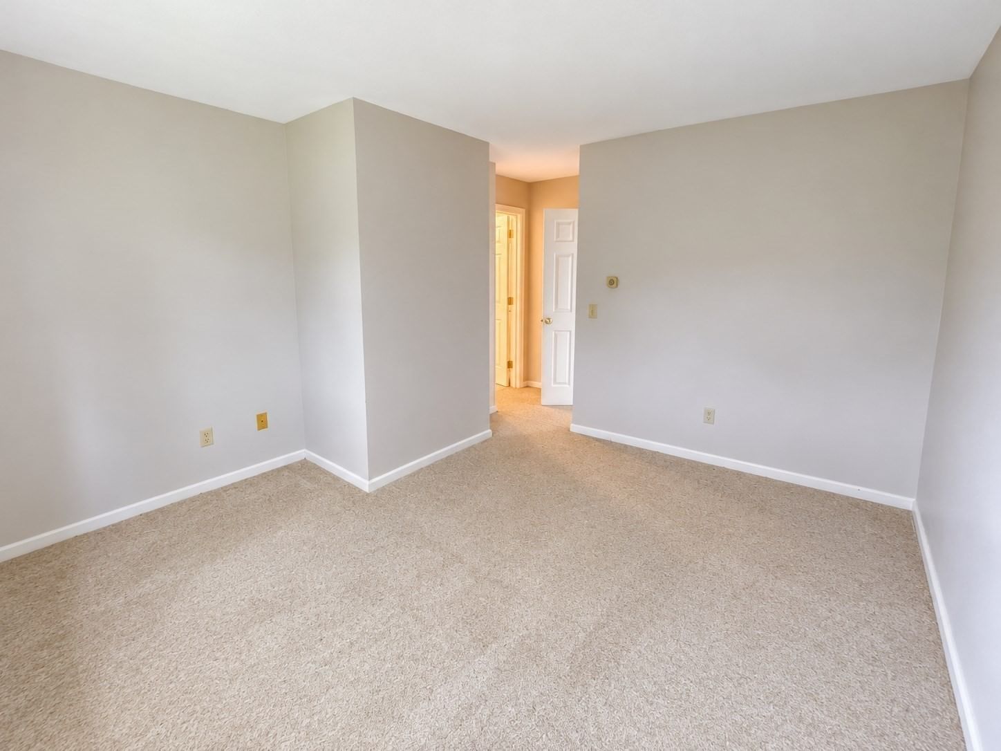 105-107 North Valley Rd Pelham — Photo 31 of 42