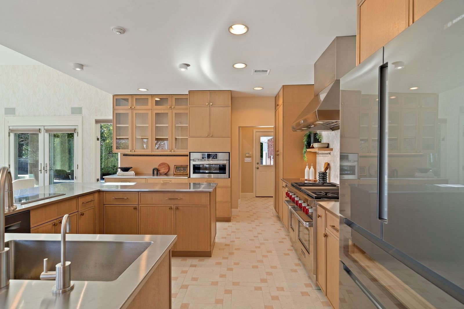 20 Montrose St Newton — Photo 10 of 42