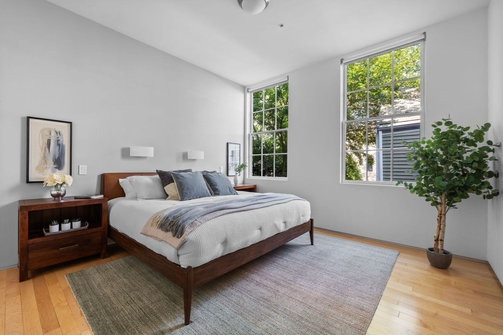 618 East 2nd St #Two Boston — Photo 12 of 23