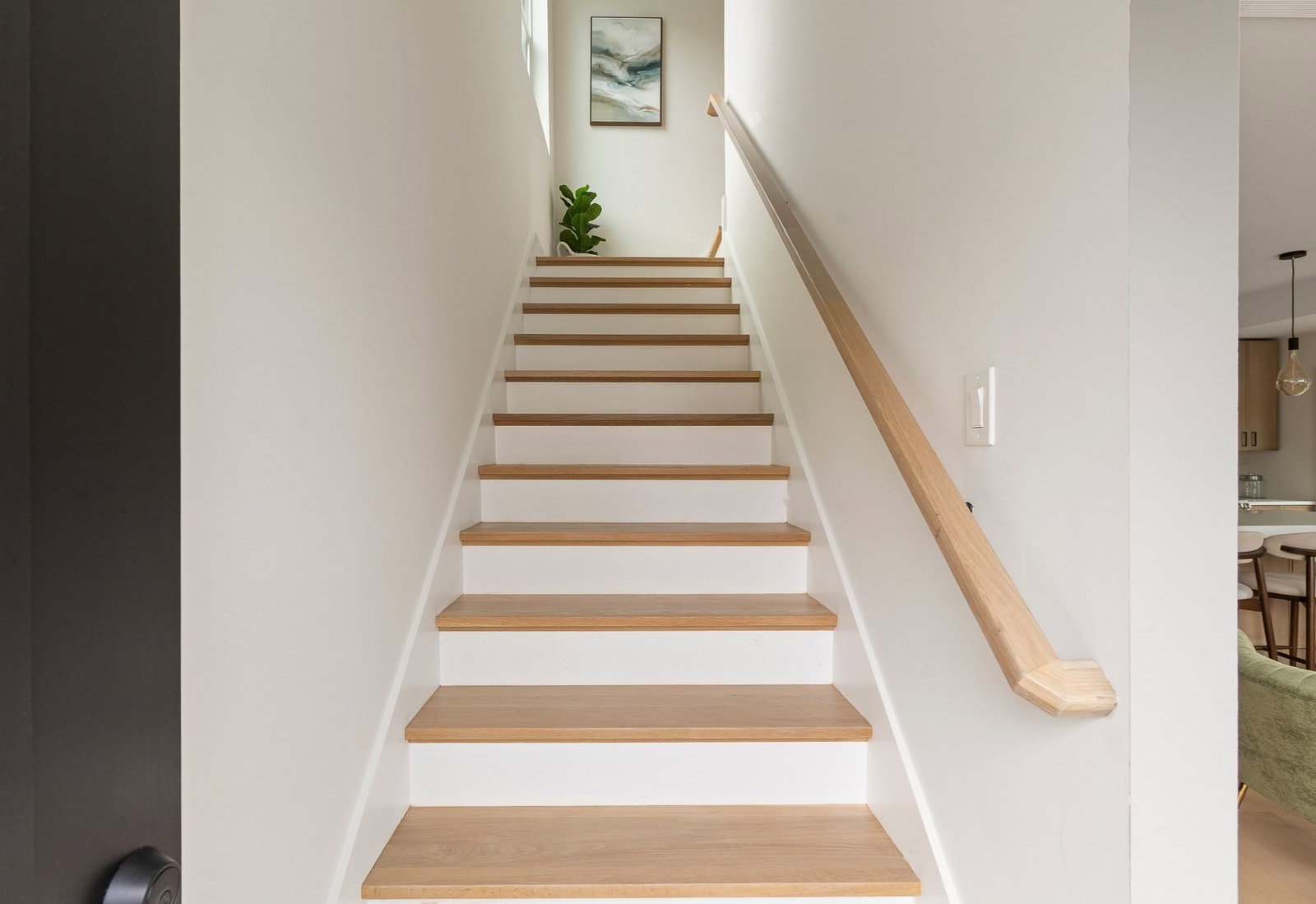 60 Franklin St #3 Somerville — Photo 3 of 32