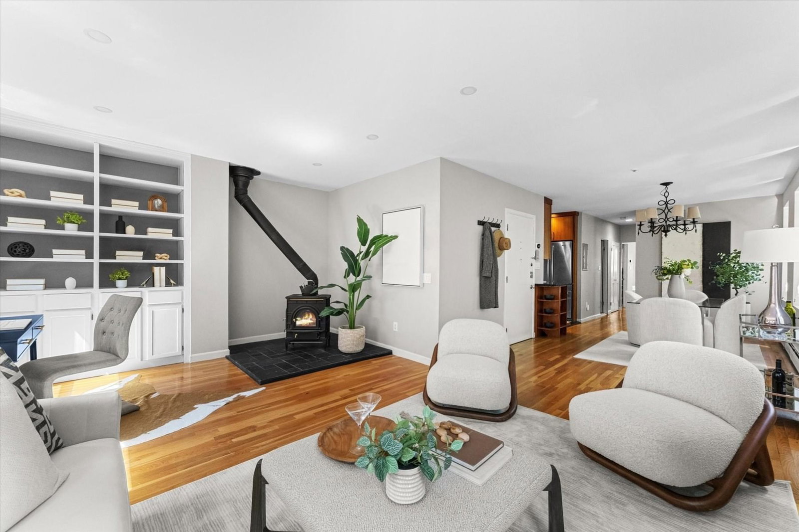 69 Myrtle St #4, Boston, MA 02114 photo 3