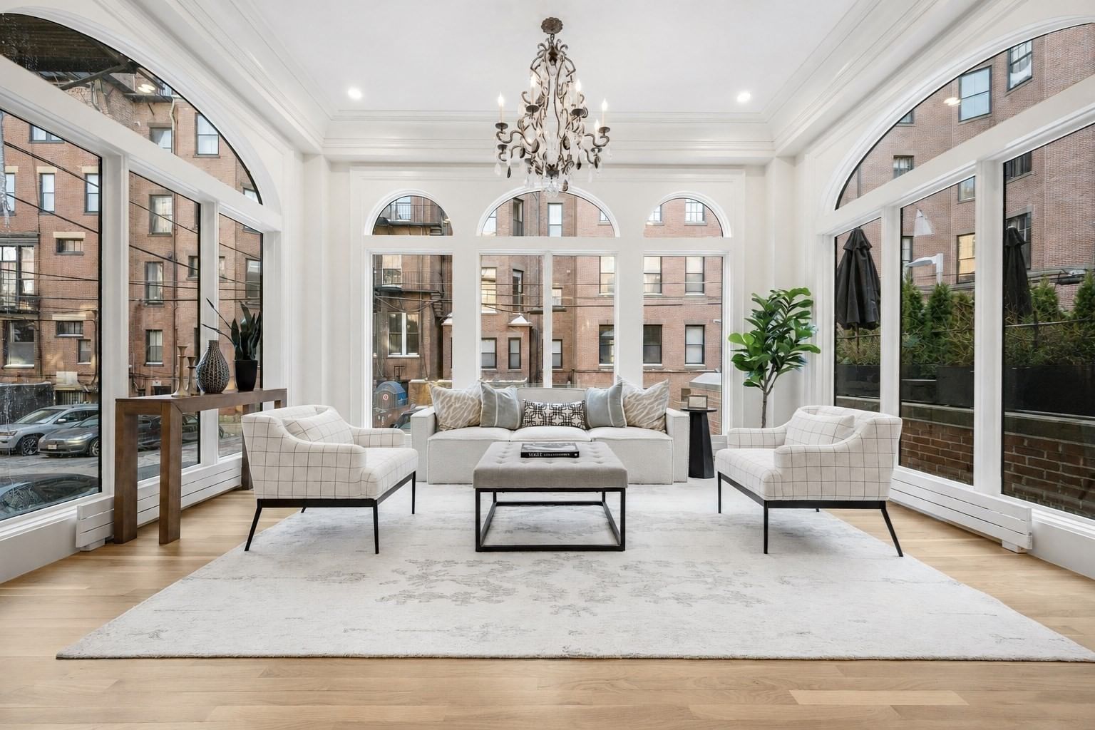 190 A Marlborough St #A Boston — Photo 9 of 24