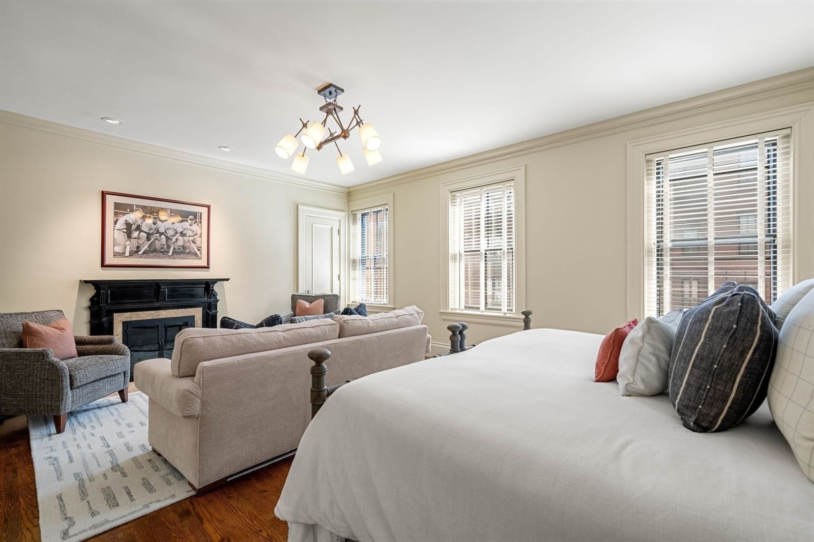 190 C Marlborough St #C Boston — Photo 16 of 30