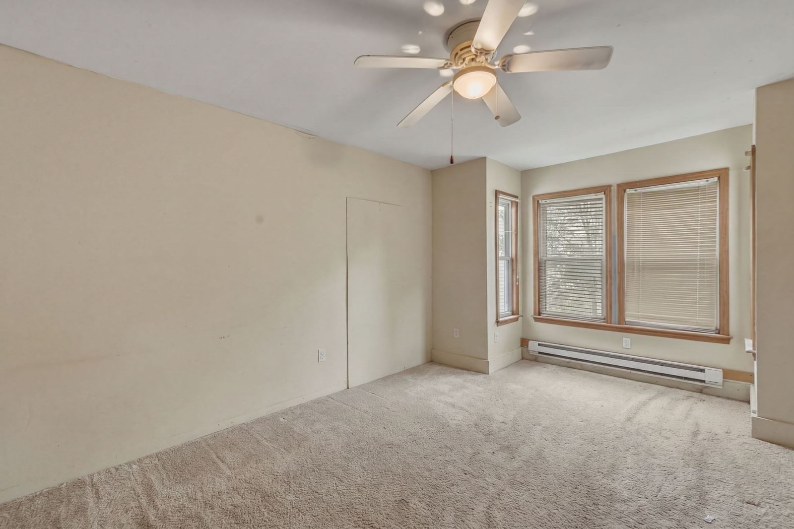 431 Broadway Lynn — Photo 17 of 37