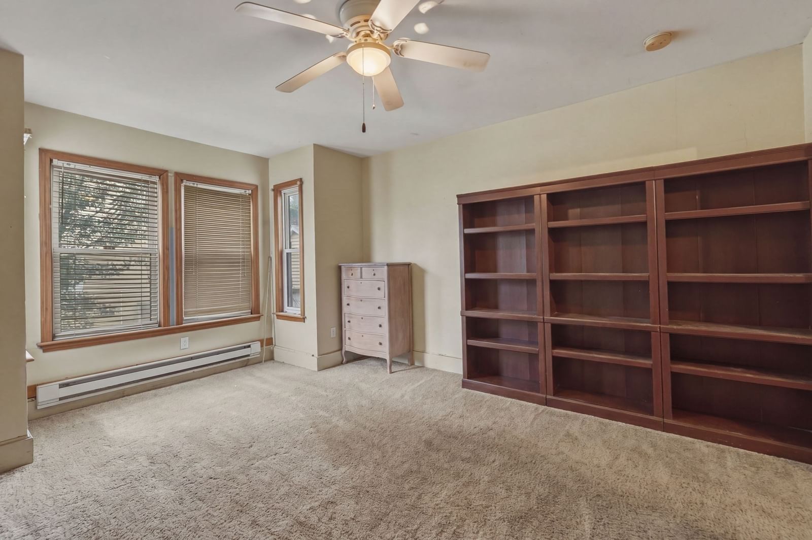 431 Broadway Lynn — Photo 18 of 37