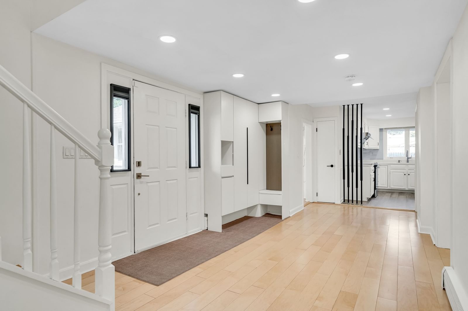 13 Milford Ave Natick — Photo 4 of 42