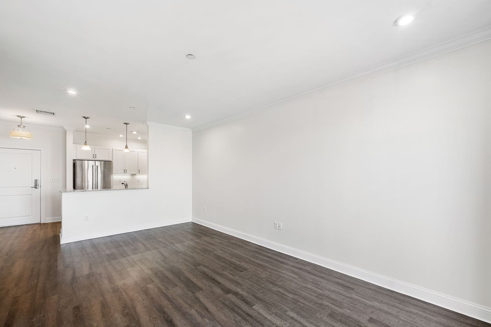 69 Foundry St #310 Wakefield — Photo 5 of 28