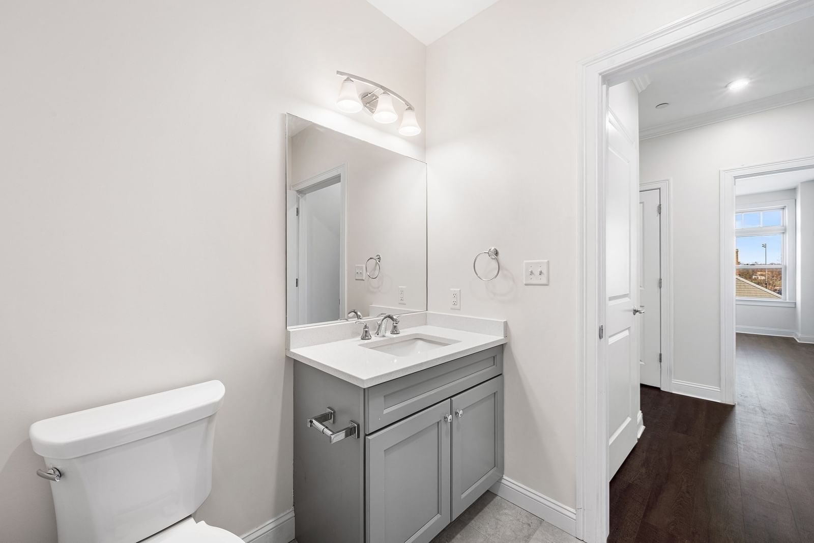 69 Foundry St #310 Wakefield — Photo 9 of 28