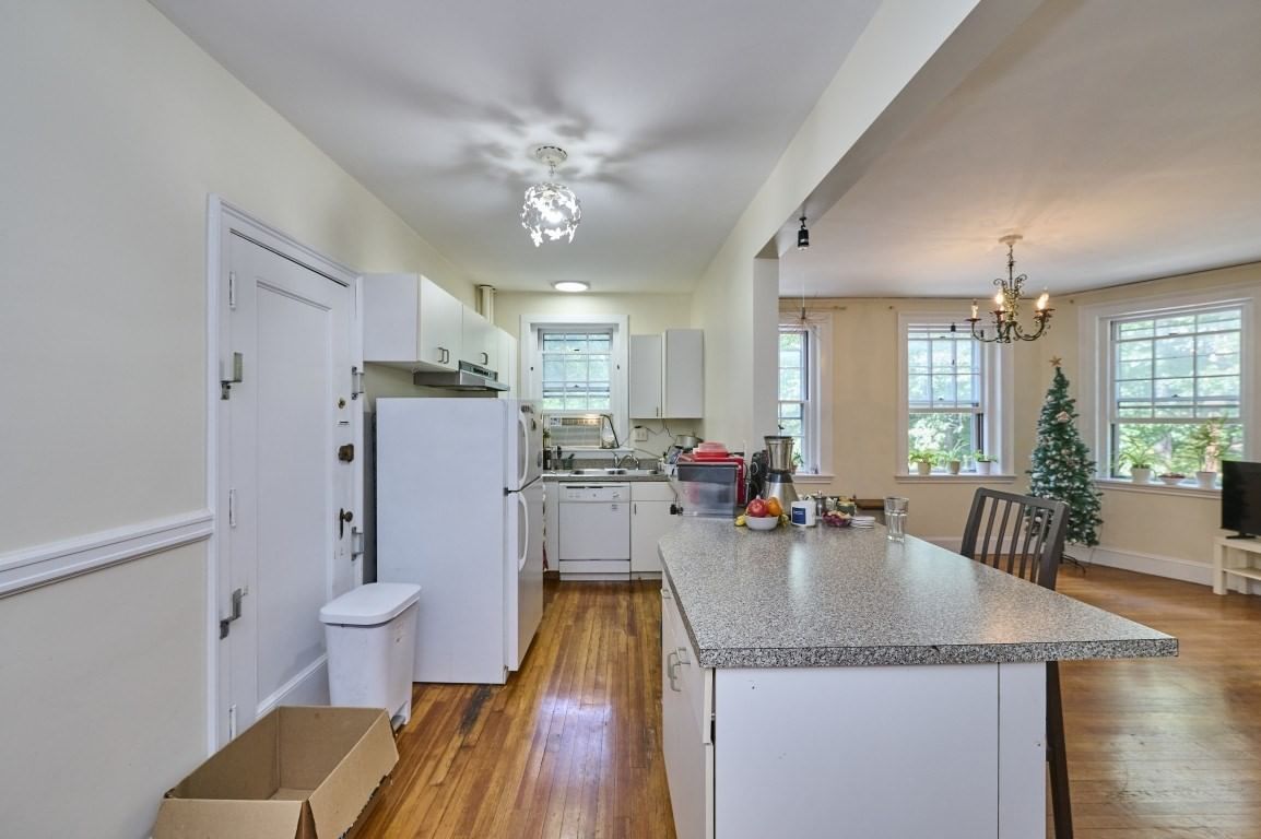 86 Buckingham St #32 Cambridge — Photo 5 of 22
