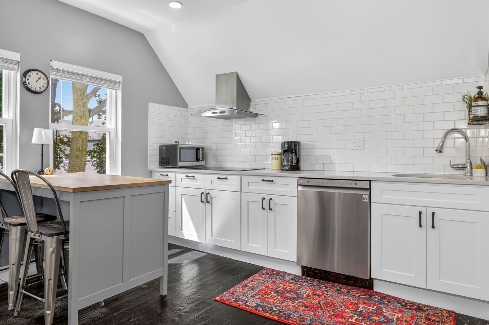 16 Pasadena Rd #3 Boston — Photo 2 of 19