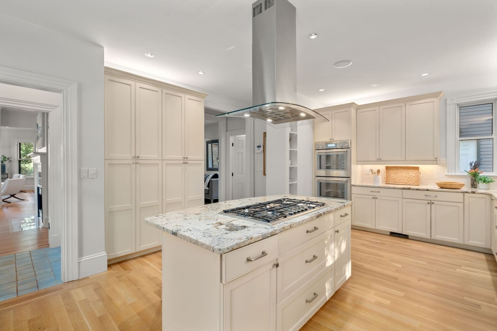 32 Fayette Street Cambridge — Photo 11 of 42