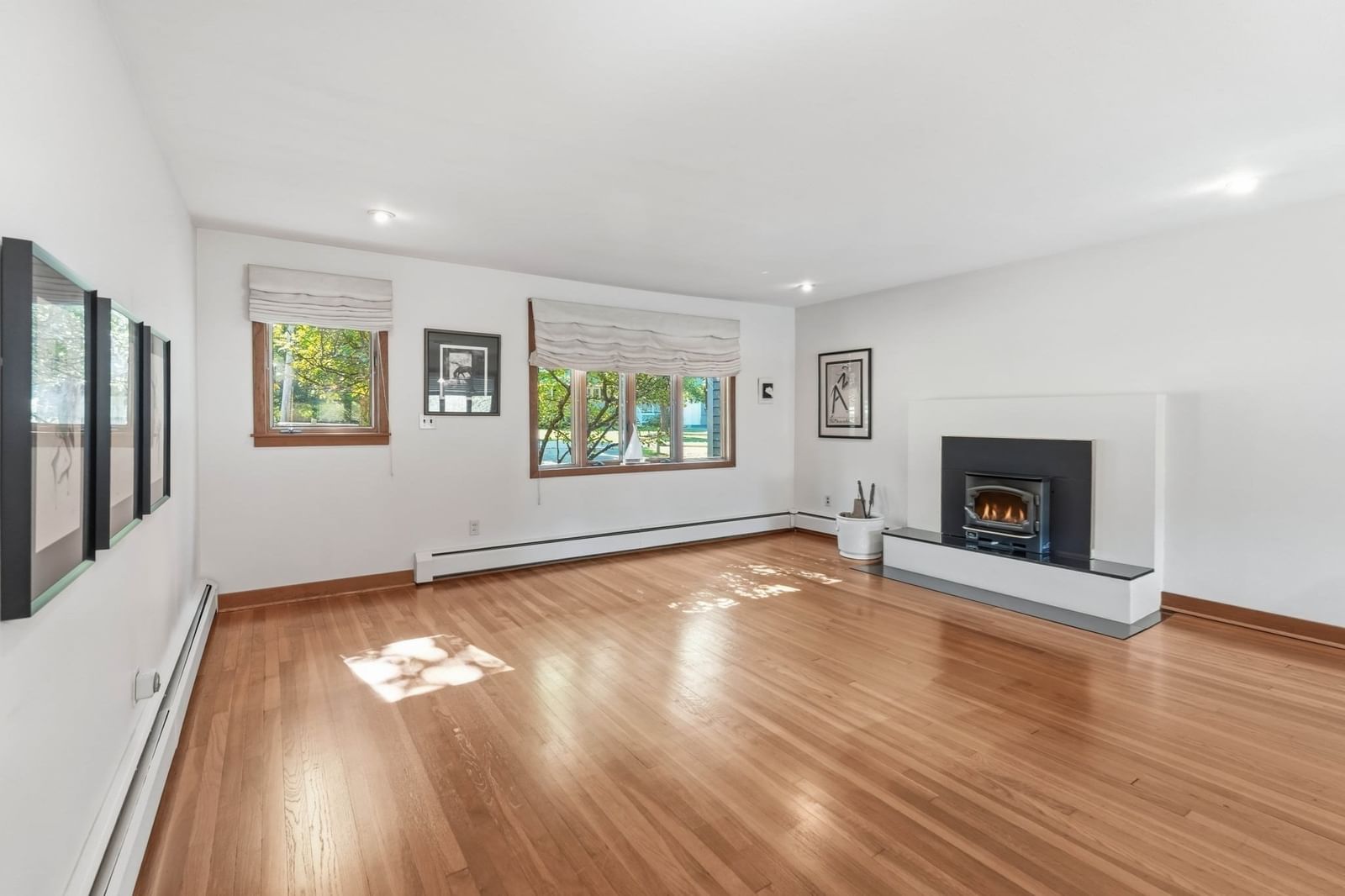 52 Hickory Rd Sudbury — Photo 16 of 42