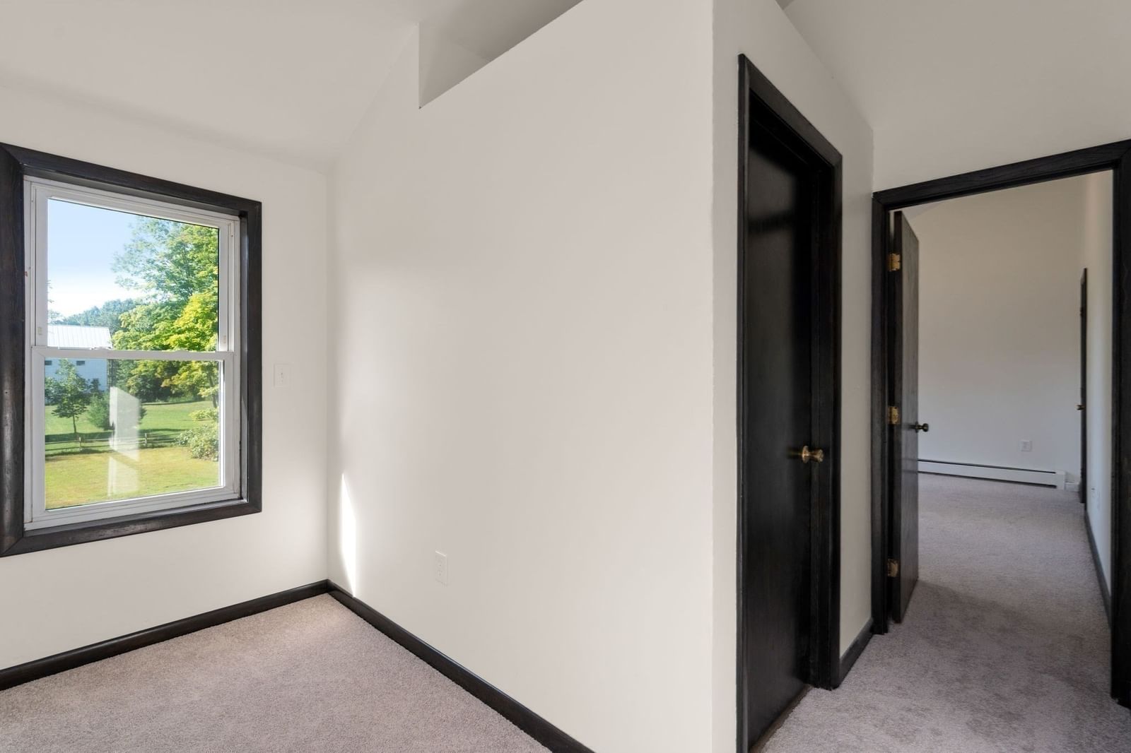 61 Pelham Rd Amherst — Photo 10 of 35