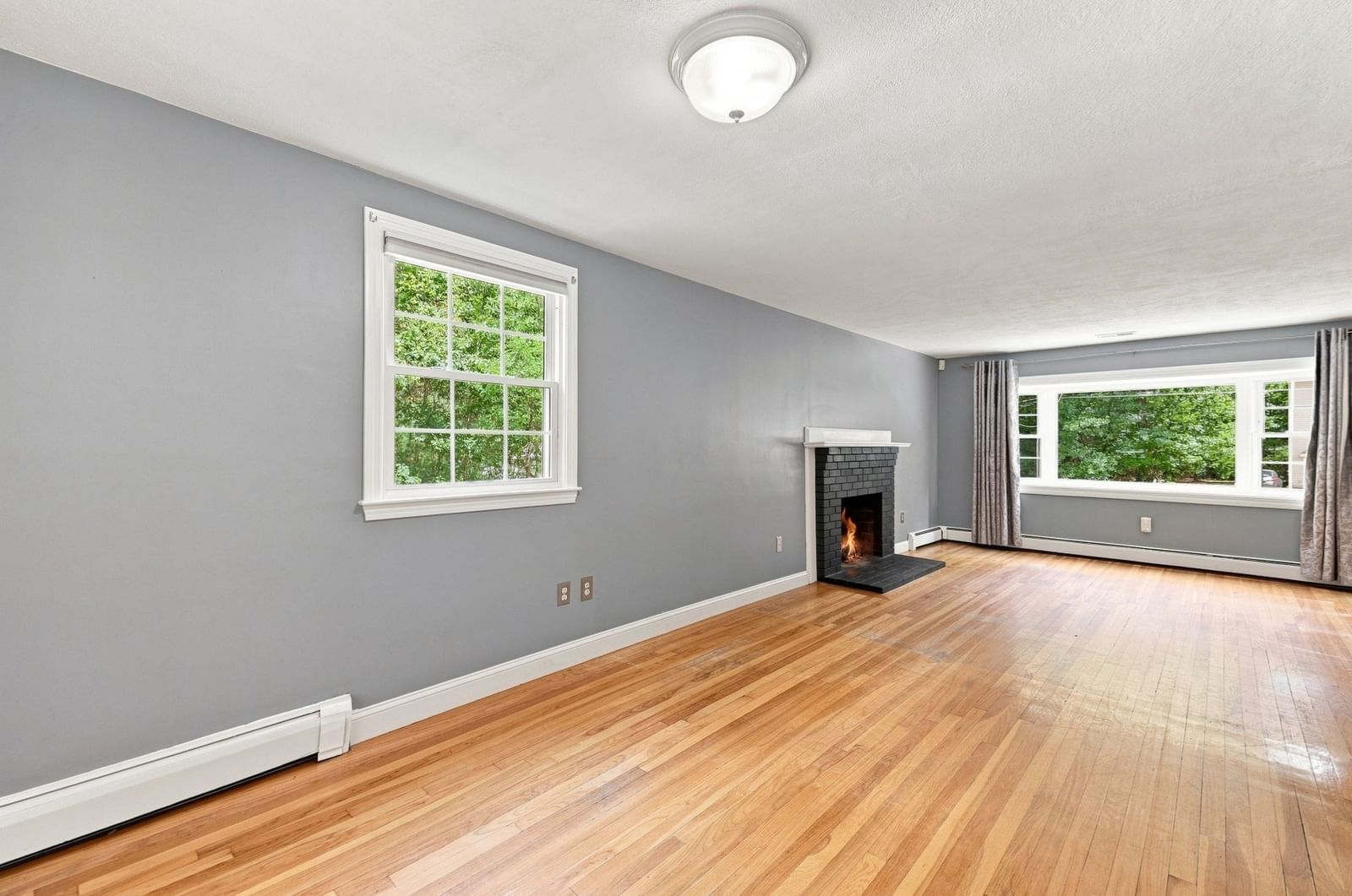 8 Victory Rd Billerica — Photo 13 of 40