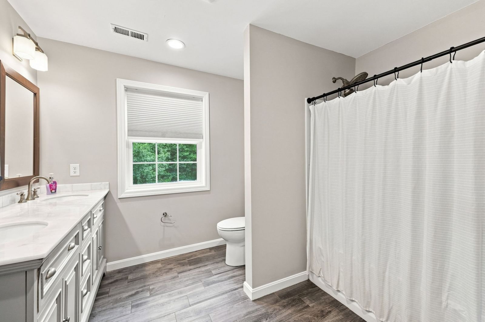 8 Victory Rd Billerica — Photo 22 of 40