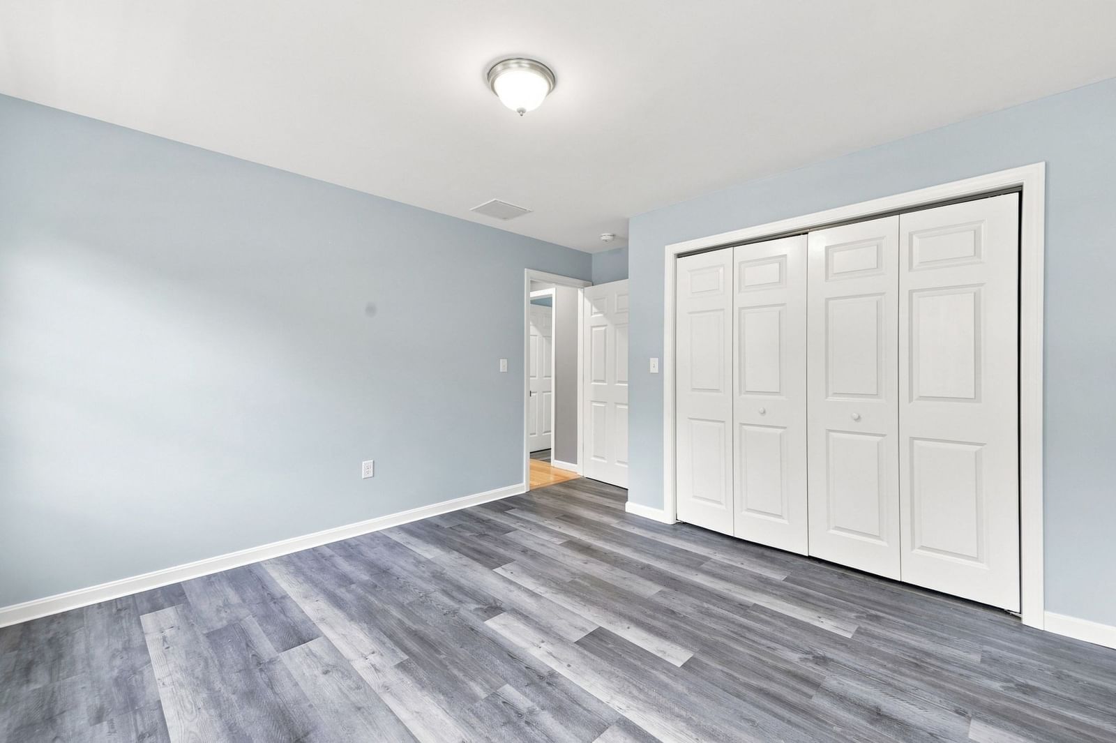 8 Victory Rd Billerica — Photo 29 of 40