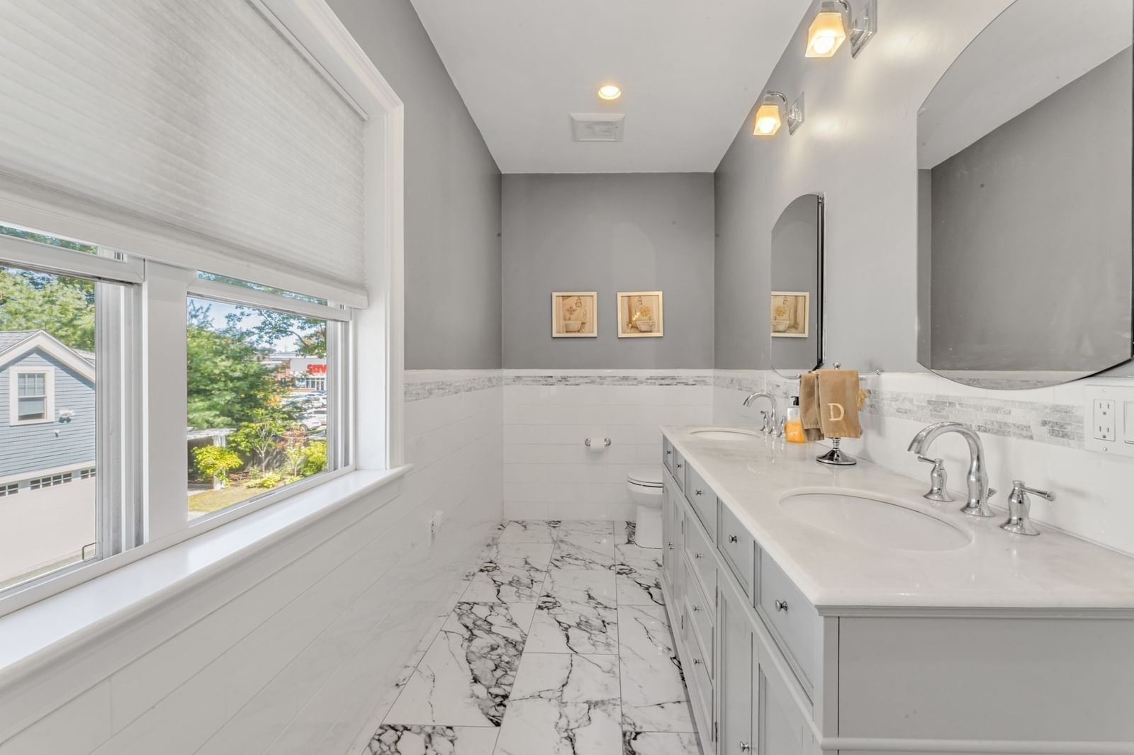 131 Gardner Street Boston — Photo 23 of 42