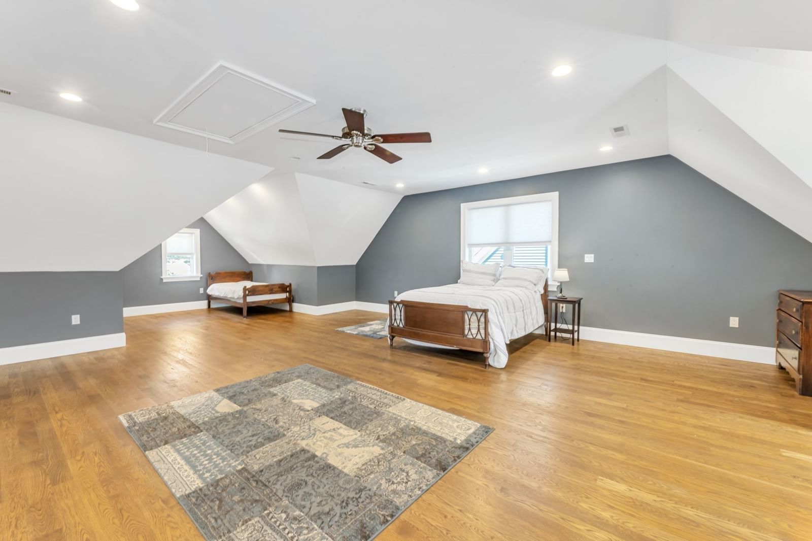 131 Gardner Street Boston — Photo 26 of 42