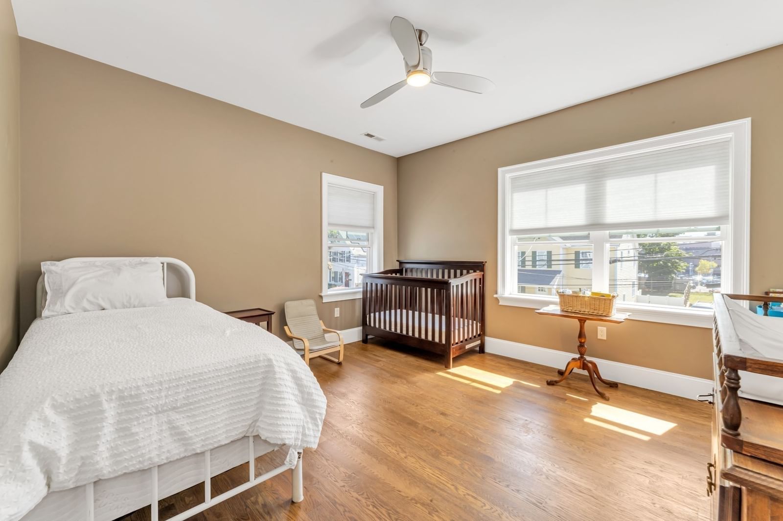 131 Gardner Street Boston — Photo 30 of 42