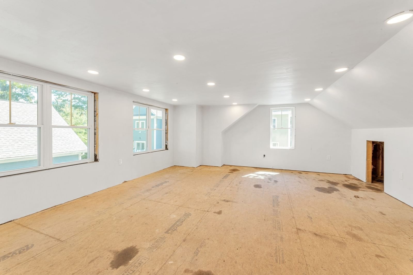 131 Gardner Street Boston — Photo 40 of 42
