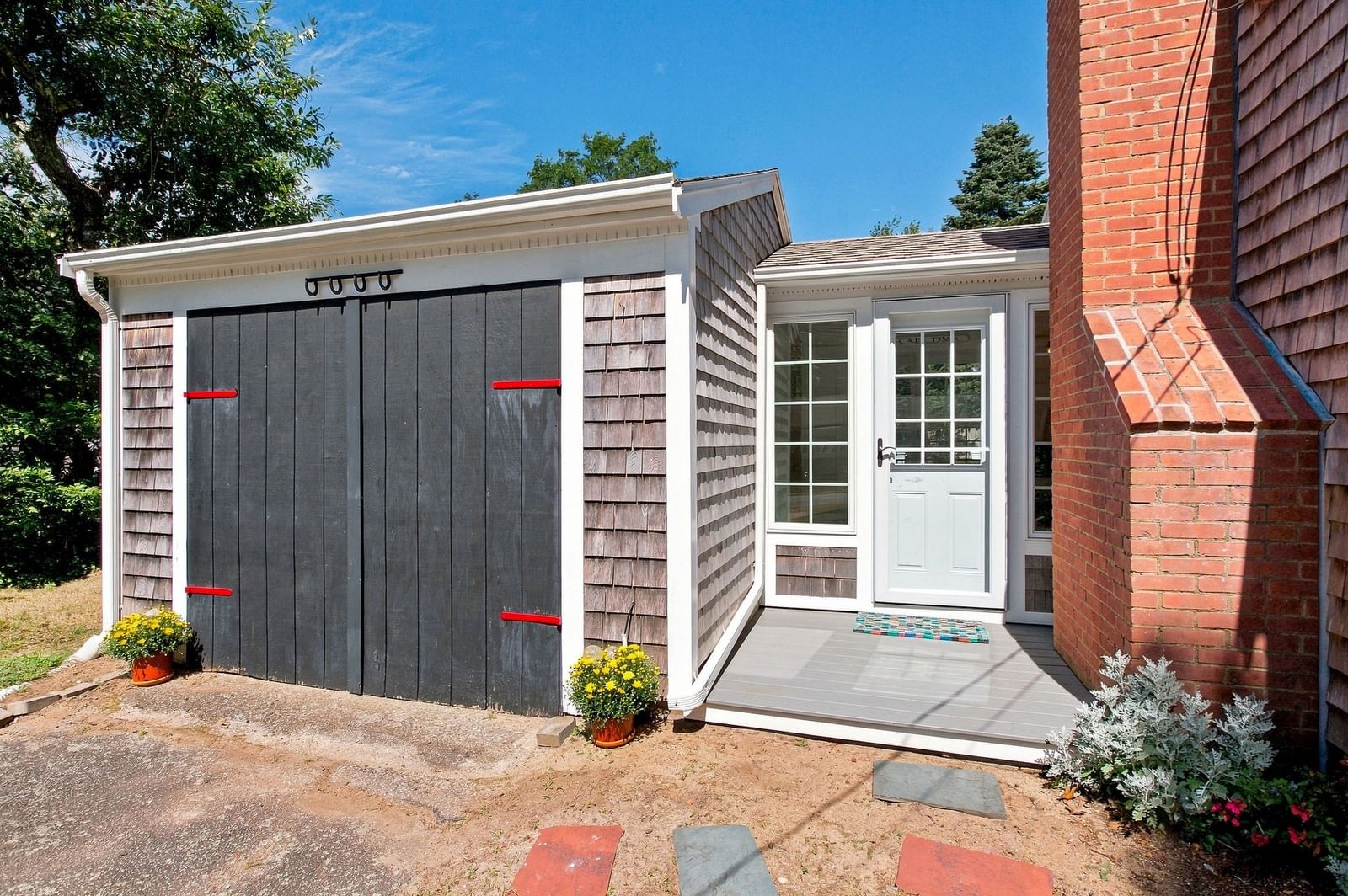 4 Old Mill Ln Harwich — Photo 3 of 39