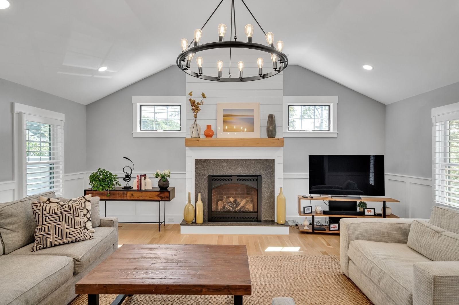409 Crafts Street Newton — Photo 13 of 38