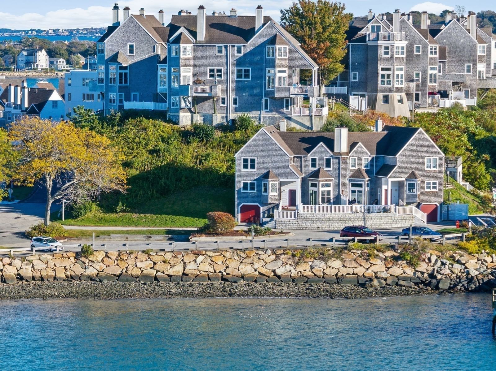 1 Marina Dr #1 Hull — Photo 1 of 35