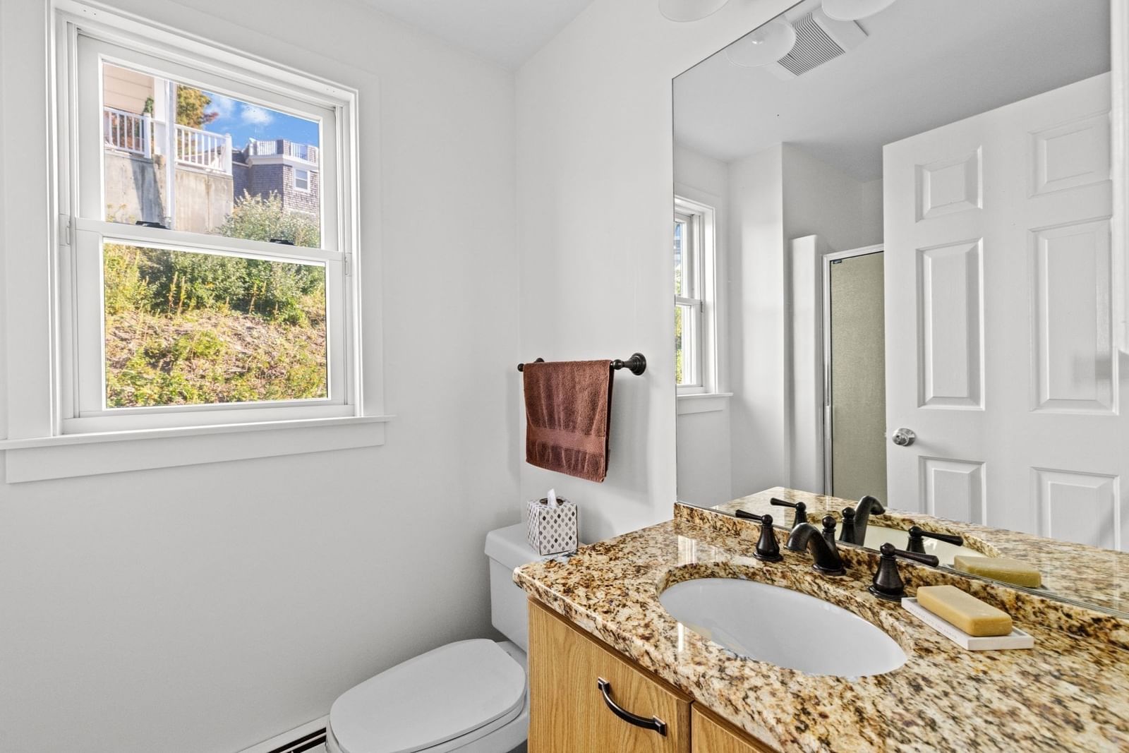 1 Marina Dr #1 Hull — Photo 16 of 35