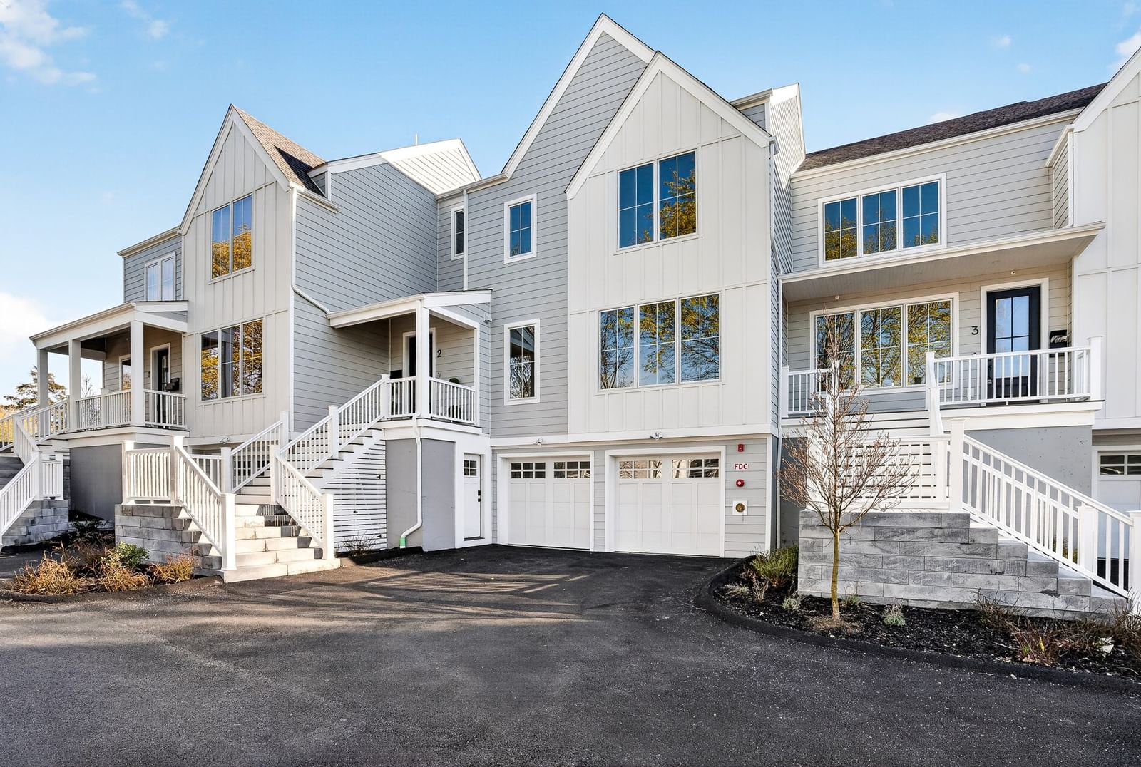 Property at 17 Jewett Place #2, Newton, MA 02458