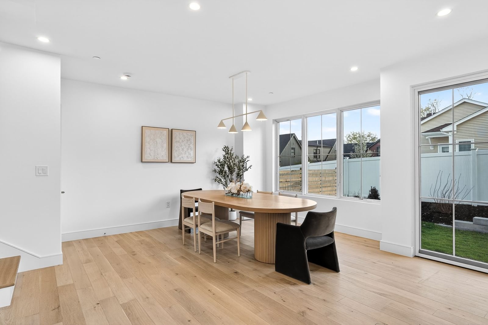 17 Jewett Place #2 Newton — Photo 10 of 31