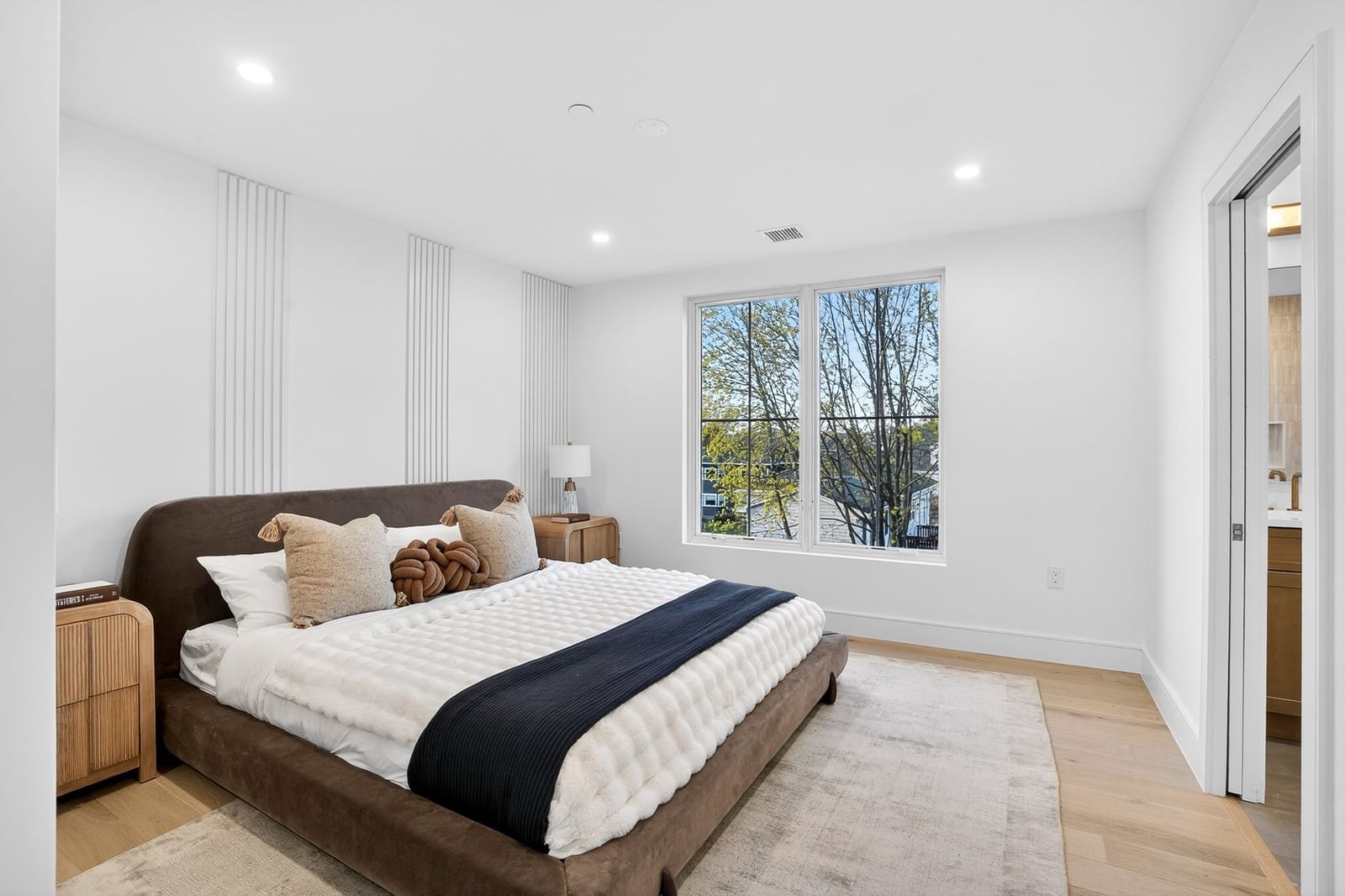 17 Jewett Place #2 Newton — Photo 13 of 31