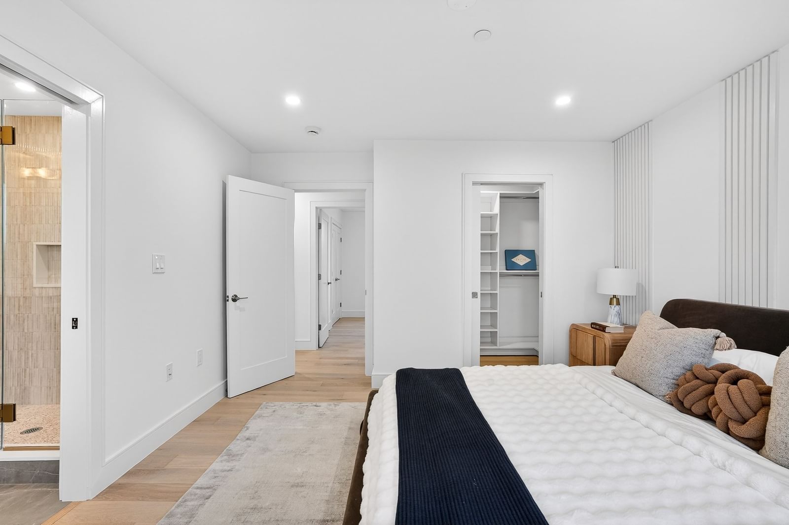 17 Jewett Place #2 Newton — Photo 16 of 31