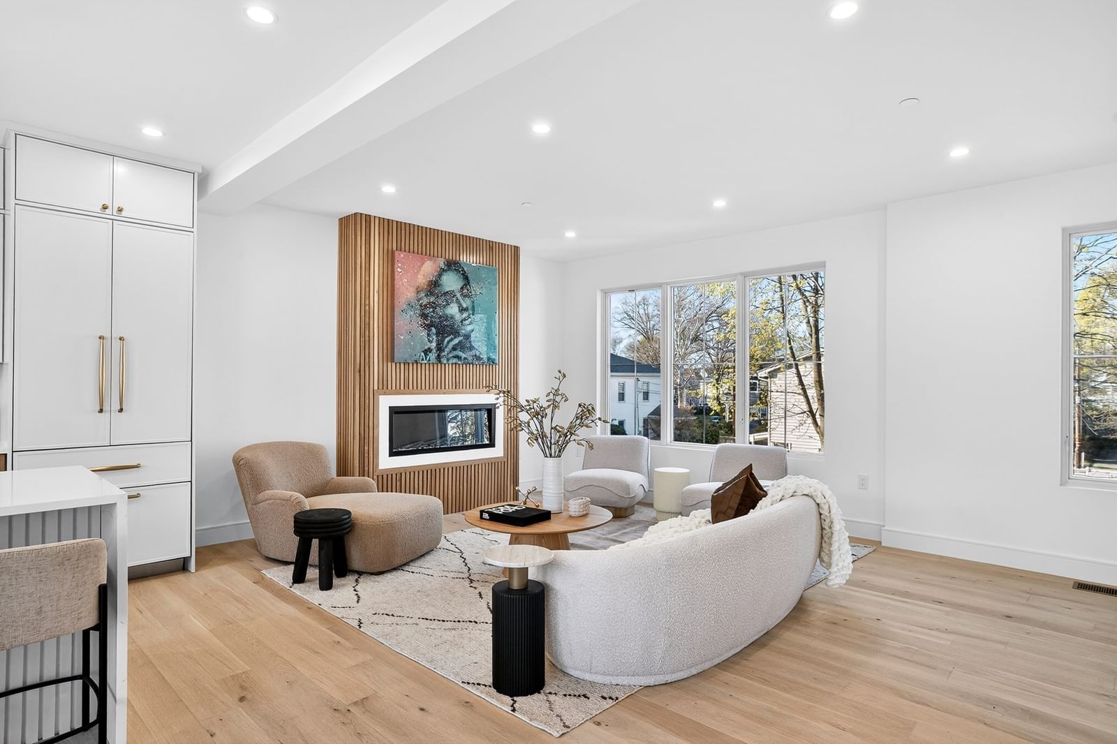 17 Jewett Place #2 Newton — Photo 2 of 31