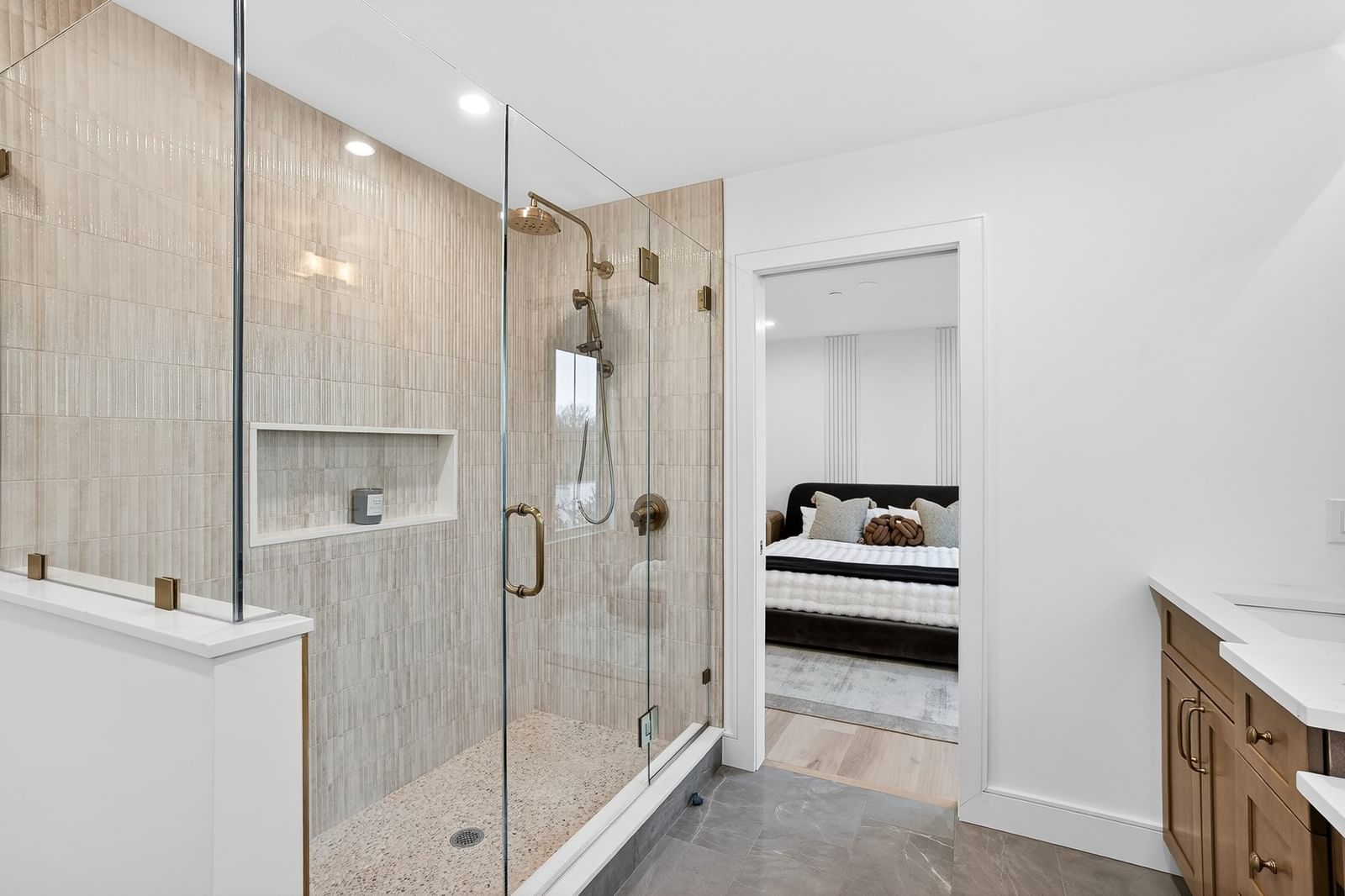 17 Jewett Place #2 Newton — Photo 20 of 31
