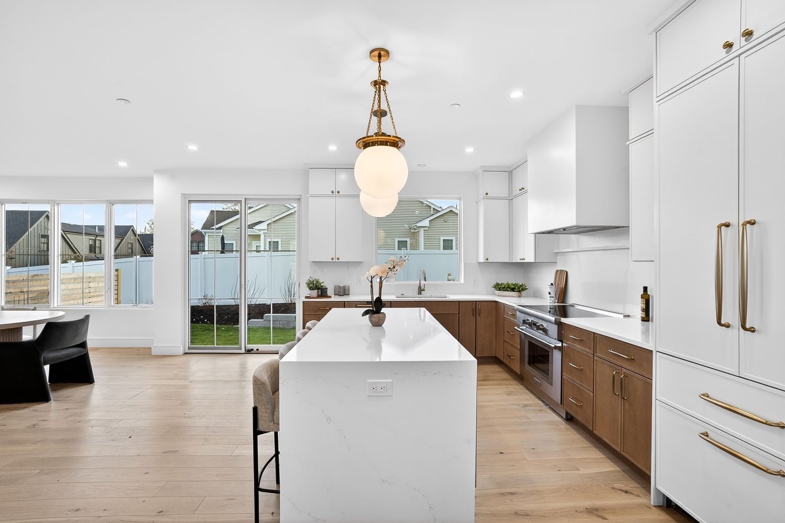 17 Jewett Place #2 Newton — Photo 6 of 31