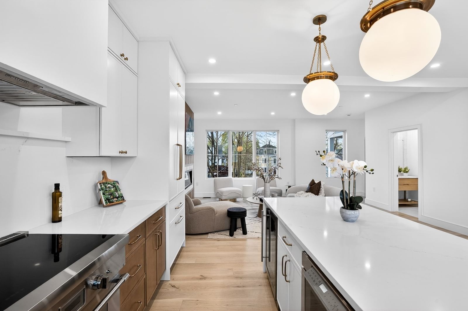 17 Jewett Place #2 Newton — Photo 7 of 31