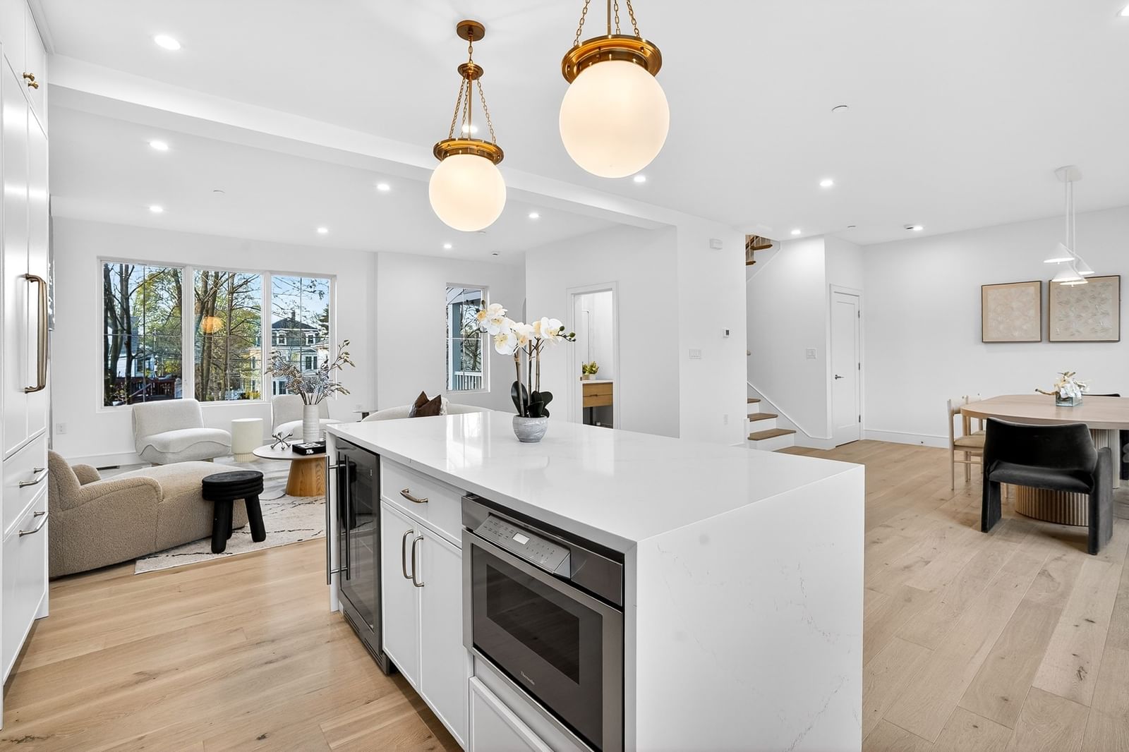 17 Jewett Place #2 Newton — Photo 8 of 31