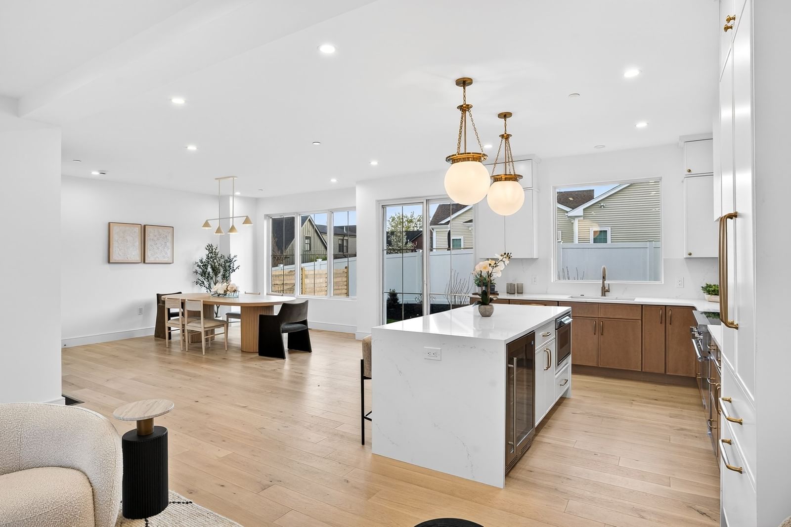 17 Jewett Place #2 Newton — Photo 9 of 31