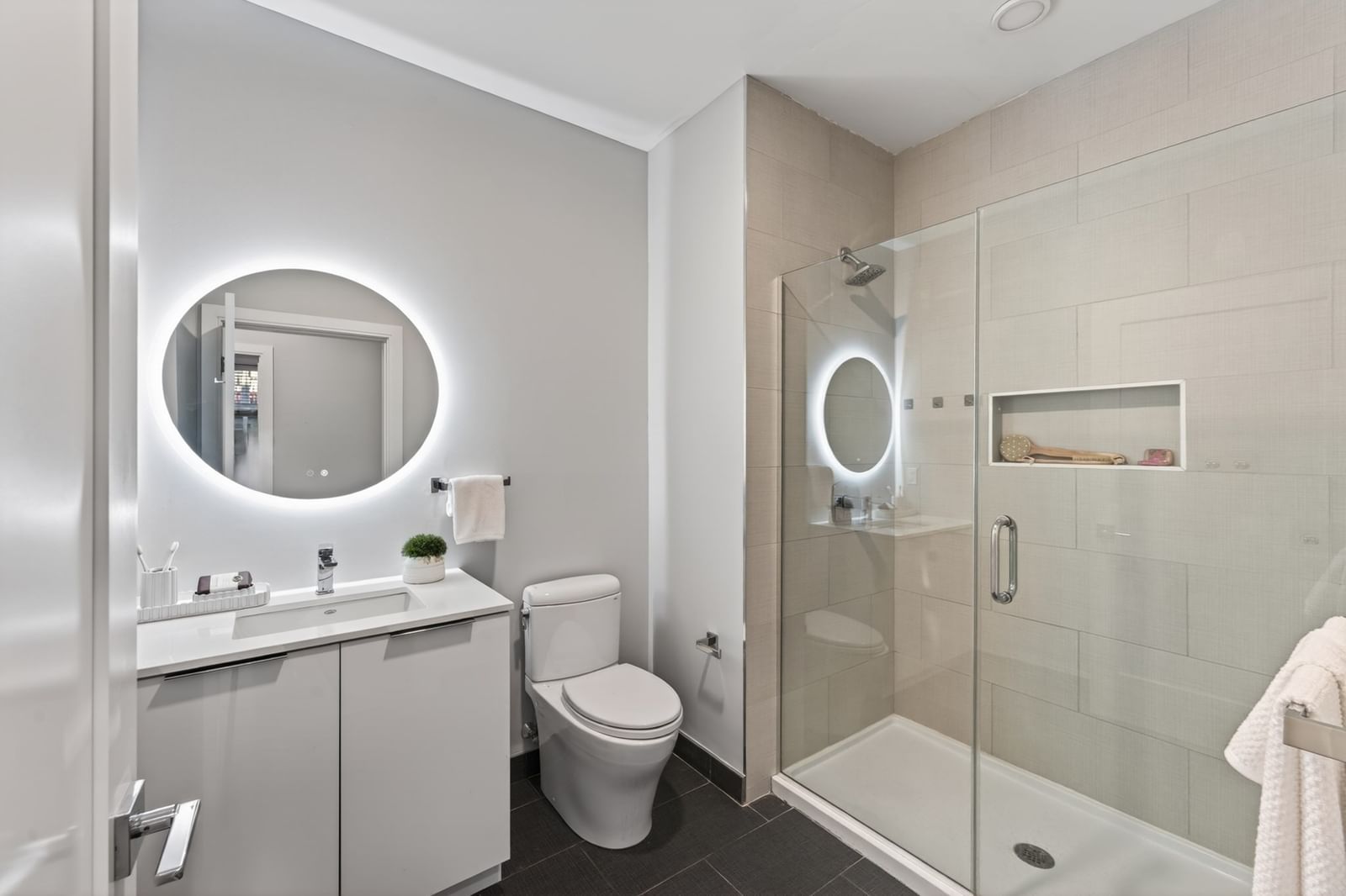 656 Saratoga #204 Boston — Photo 10 of 22