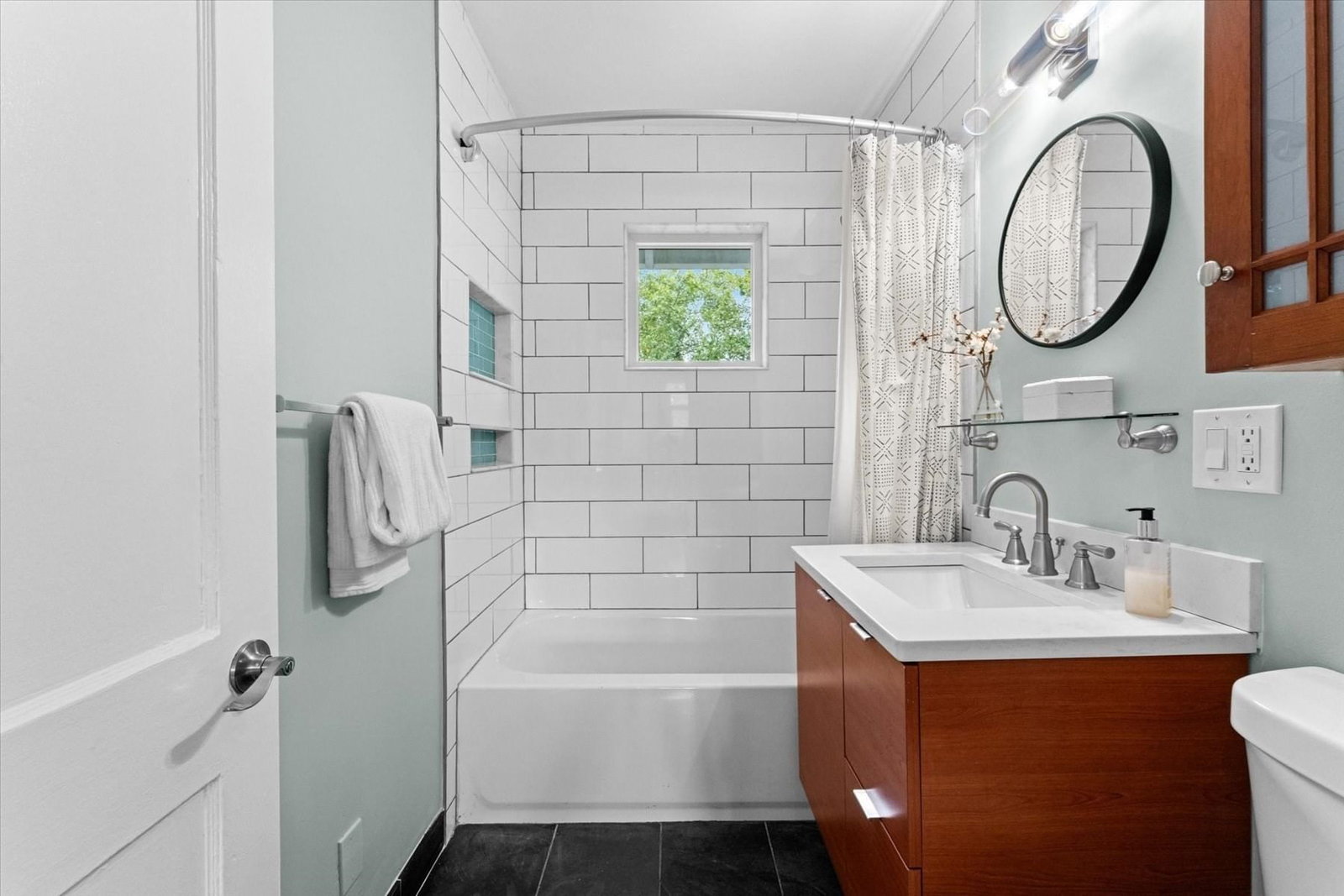 794 Highland Avenue Medford — Photo 22 of 38