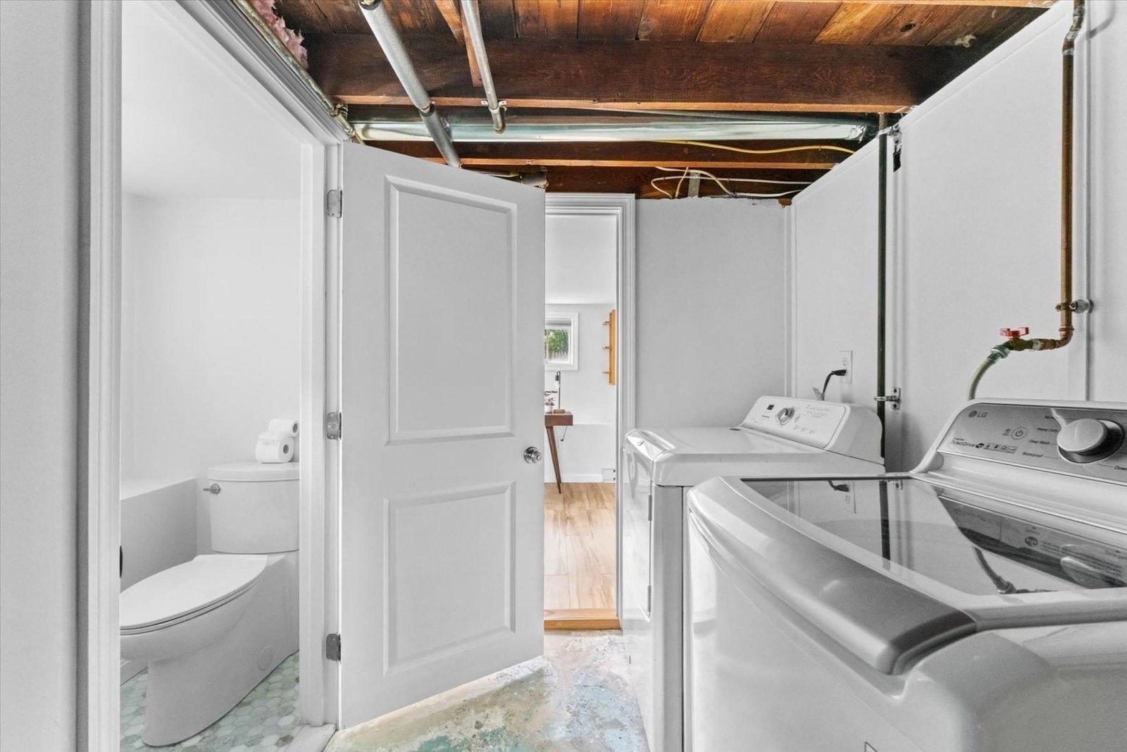 794 Highland Avenue Medford — Photo 27 of 38