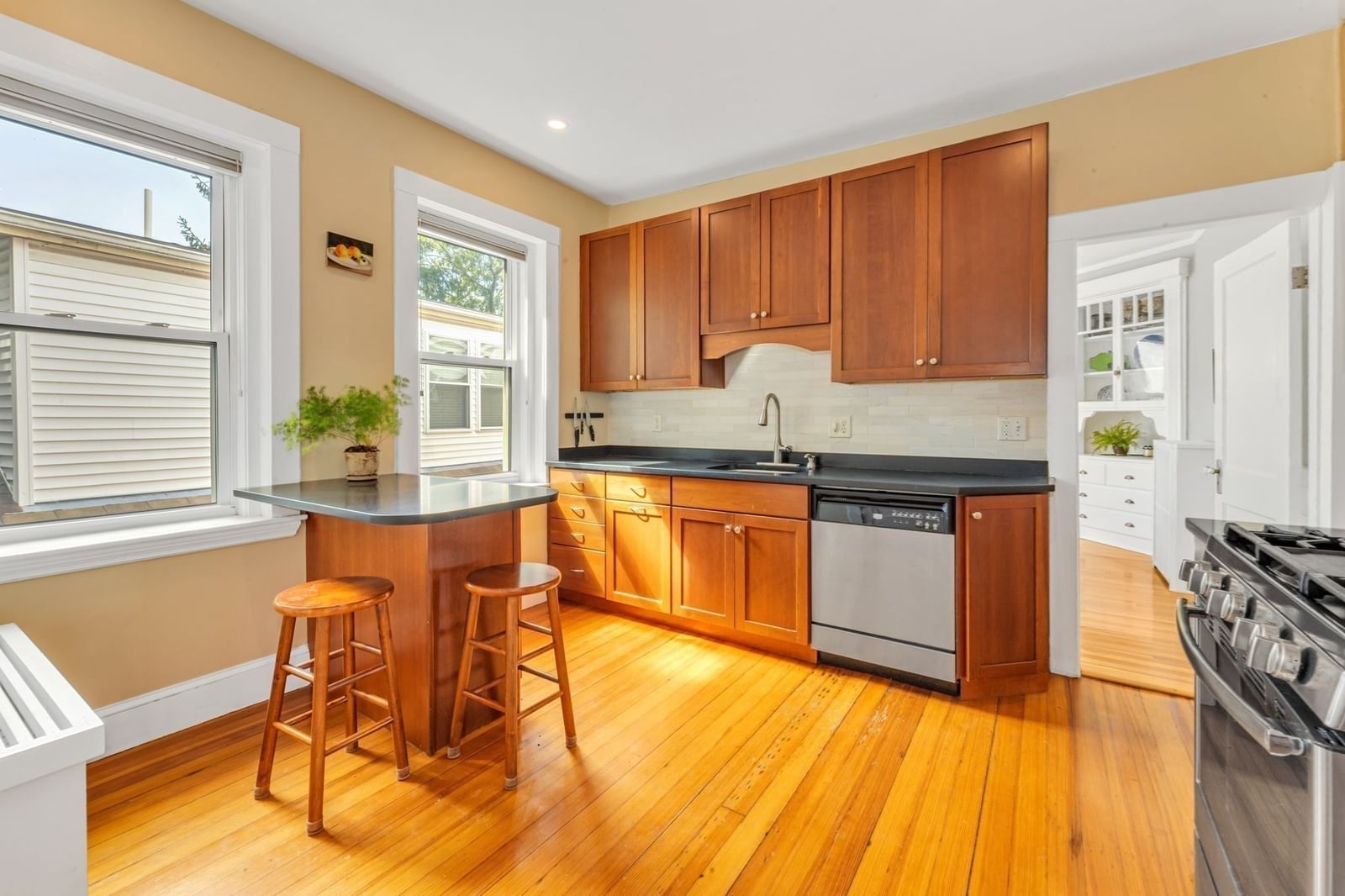 250 Arborway #3 Boston — Photo 15 of 24