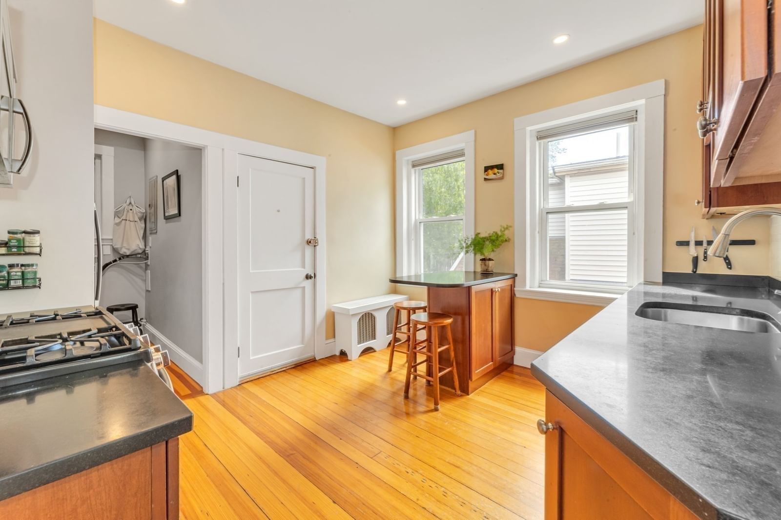 250 Arborway #3 Boston — Photo 18 of 24