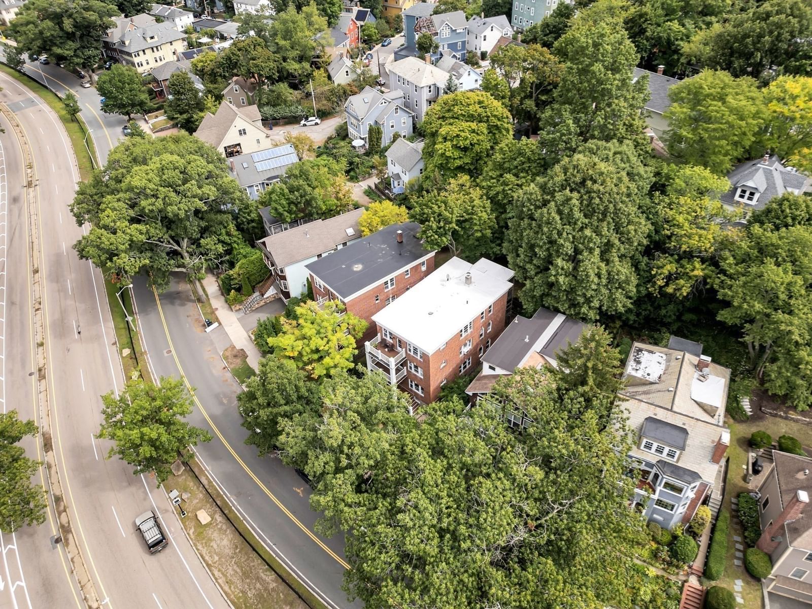 250 Arborway #3 Boston — Photo 23 of 24