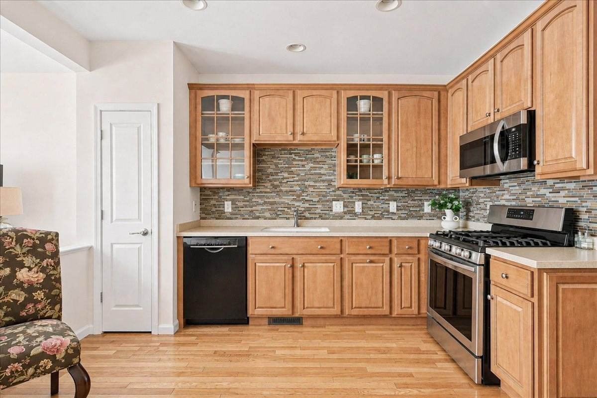 40 Stonebridge Dr #40 Hanson — Photo 5 of 36