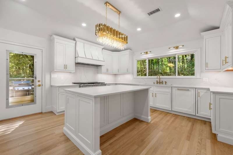 80 Doublet Hill Rd