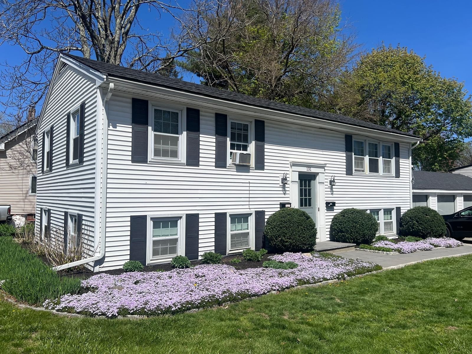 131 Second St Framingham — Photo 2 of 8