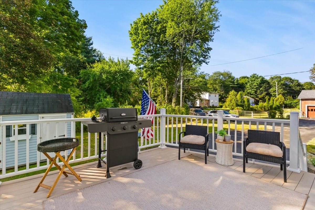 109 Lincoln Rd Rockland — Photo 8 of 31