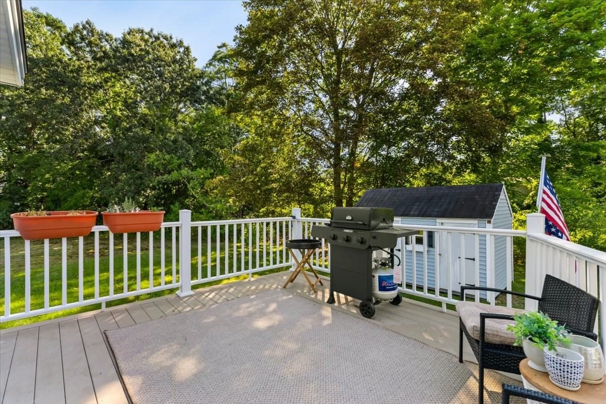 109 Lincoln Rd Rockland — Photo 9 of 31